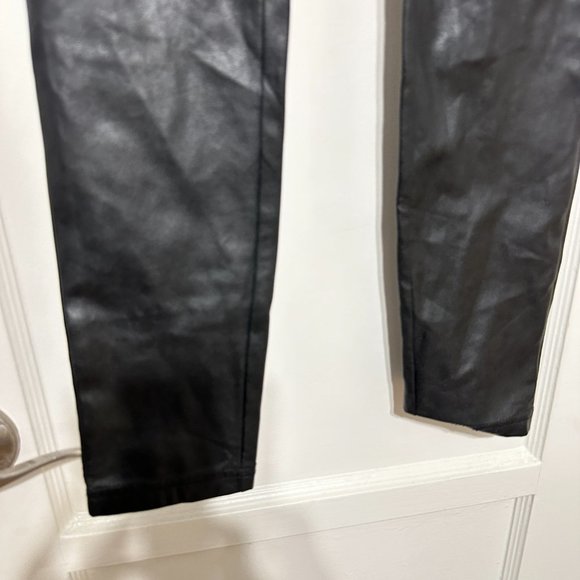 ARITZIA WILFRED FREE Adrienne Faux Vegan Leather Skinny Pant Size‎ 2 - Picture 4 of 9